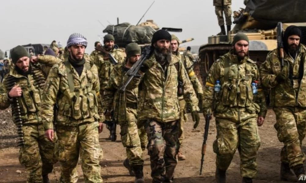 Oι Τούρκοι συγκεντρώνουν μισθοφόρους για λογαριασμό της Ουκρανίας στη Β. Συρία